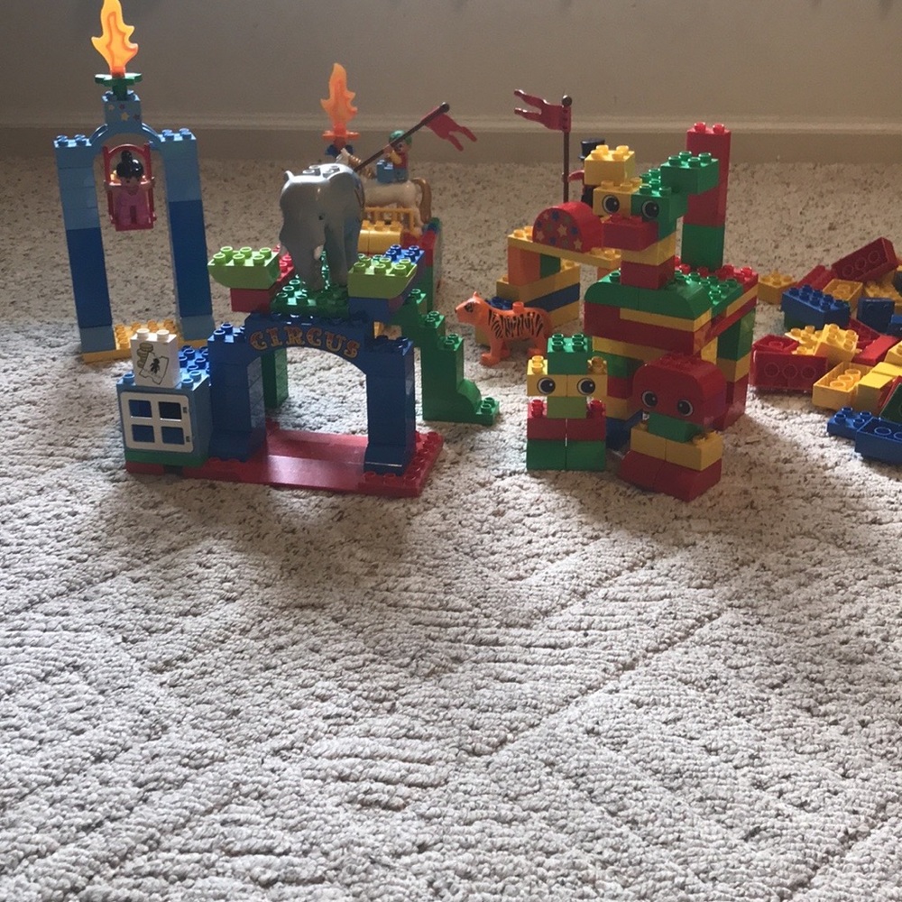 Lego Duplo Circus set #10504 and more
